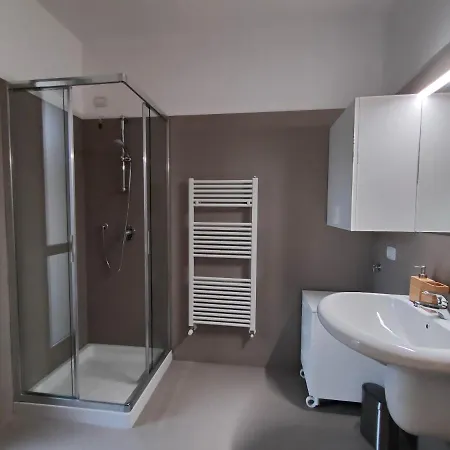 Iseolakerental - Casa Cuneo * Costa Volpino