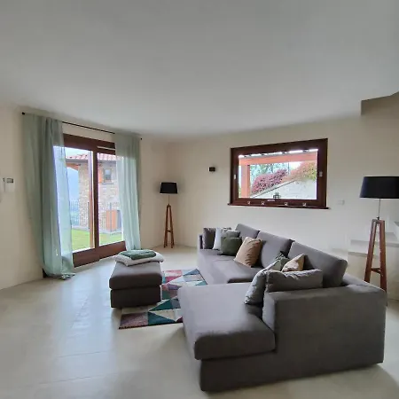 Iseolakerental - Casa Cuneo Tatil Evi Costa Volpino
