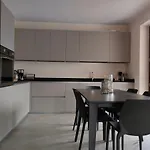 Iseolakerental - Casa Cuneo コスタ・ヴォルピーノ