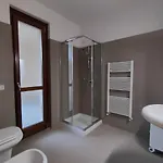 Iseolakerental - Casa Cuneo * コスタ・ヴォルピーノ