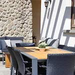 Iseolakerental - Casa Cuneo Nyaraló *