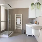 Iseolakerental - Casa Cuneo * Costa Volpino
