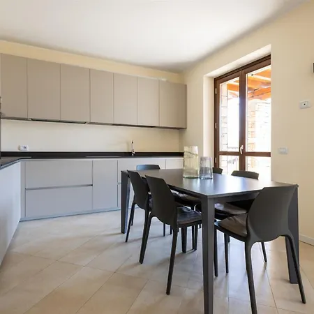 Casa de Férias Iseolakerental - Casa Cuneo Costa Volpino
